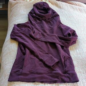 Lululemon Long Hoodie Thumb Holes Pockets
